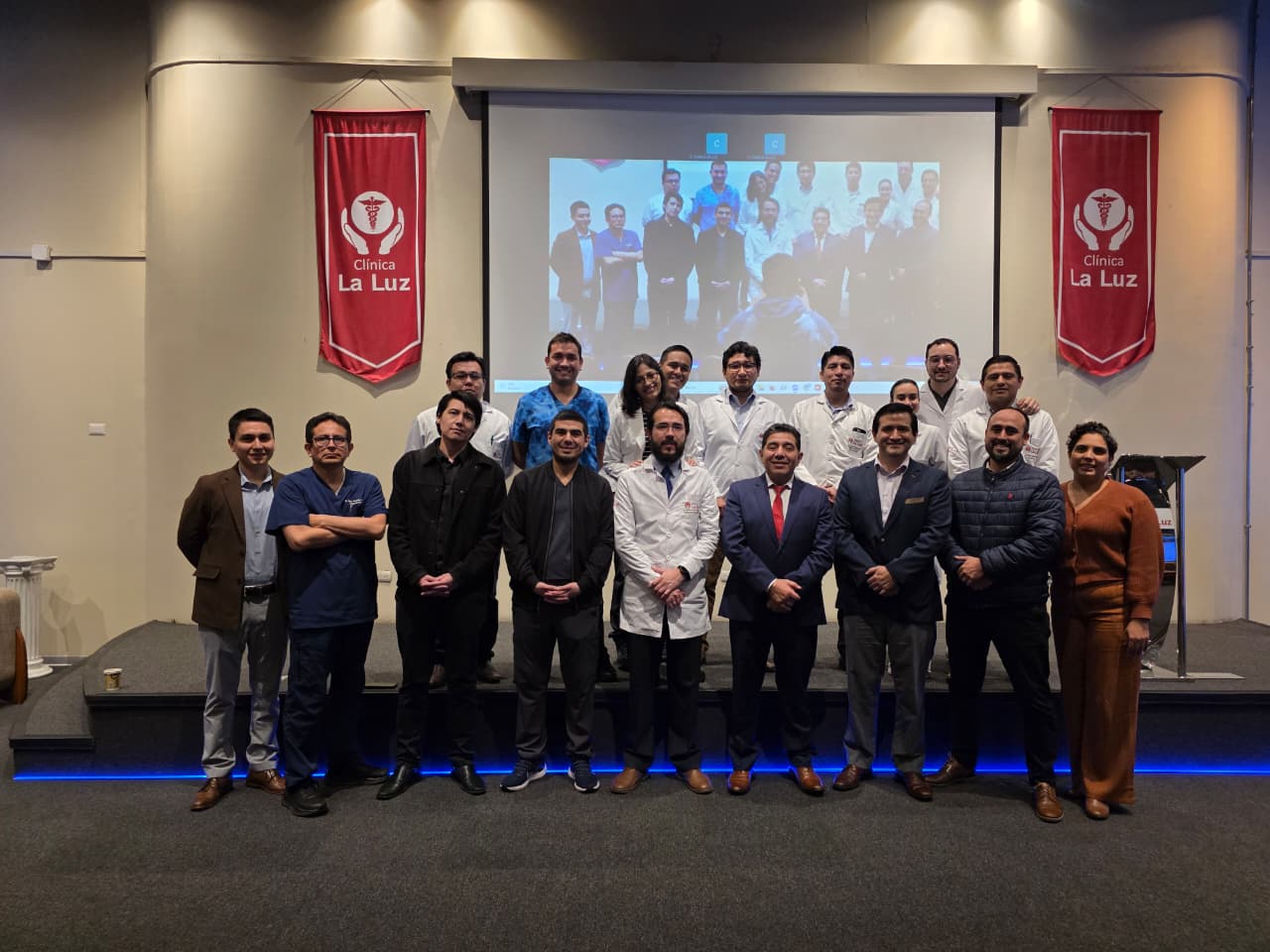 Foto de Graduación Segmento Anterior